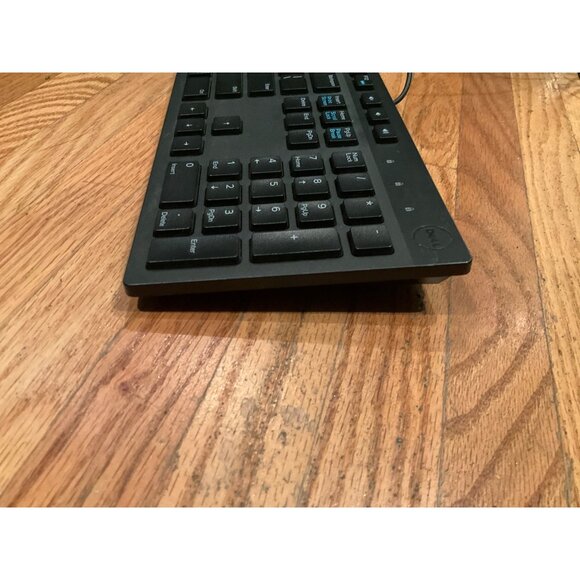 Dell Wired USB Keyboard Black Sleek Design With Number Pad 644G3 - Picture 4 of 4